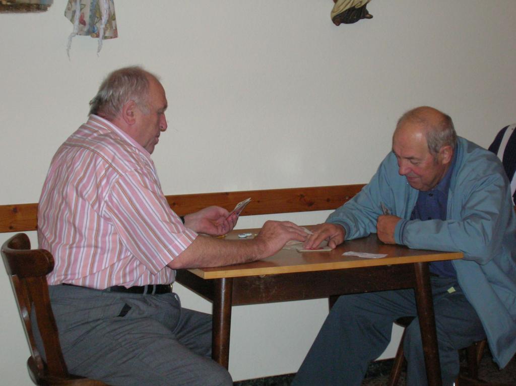 20091010 Hendlschnapsen_007.JPG