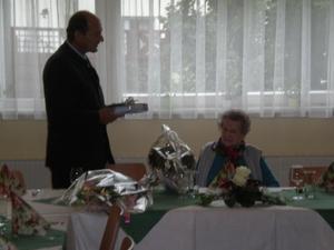 20110921 Gail Th 100 - Bürgermeister Johann Müller gratuliert